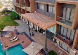 Floating Deck Resort