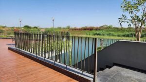 Floating Deck Resort